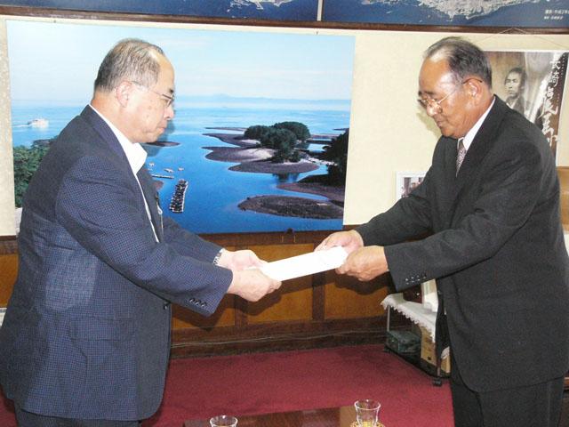 2010.08.31 新庁舎建設は必要 整備懇話会が提言