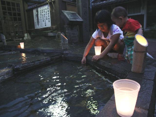 2010.08.05 島原水まつり始まる 名店「銀水」も復活