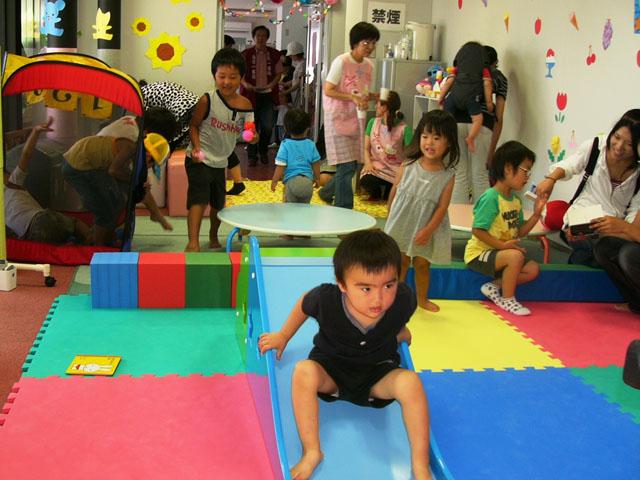 2010.07.27 一番街に子育て交流の場