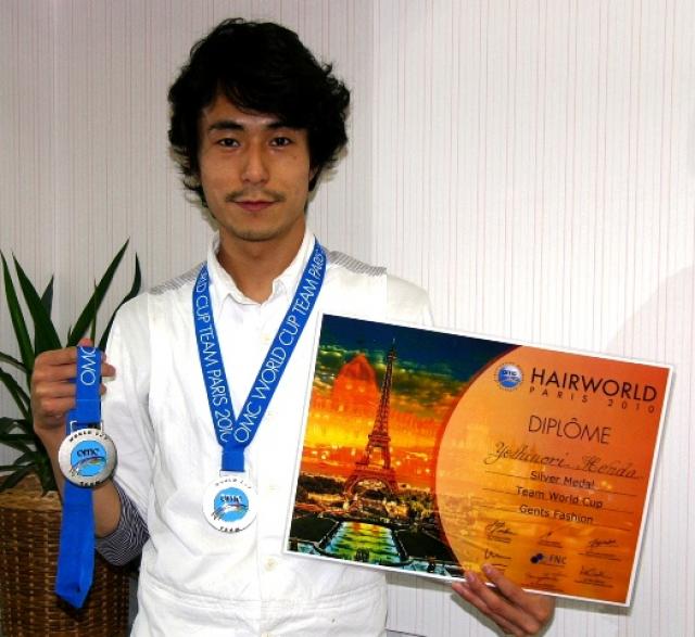 2010.11.28 理美容師の世界大会で団体２位入賞の本多さん