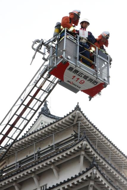 2011.01.27 第57回文化財防火デーに島原城で消防訓練