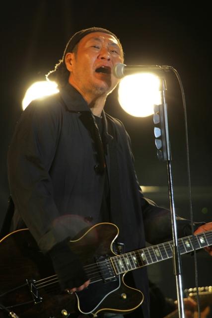 2011.09.27 しまばら復興コンサートで泉谷さんら熱唱