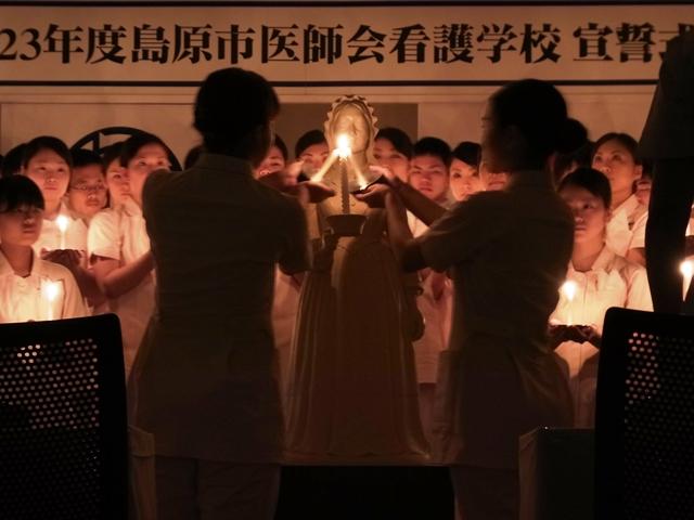 2011.11.10 島原市医師会看護学校で宣誓式